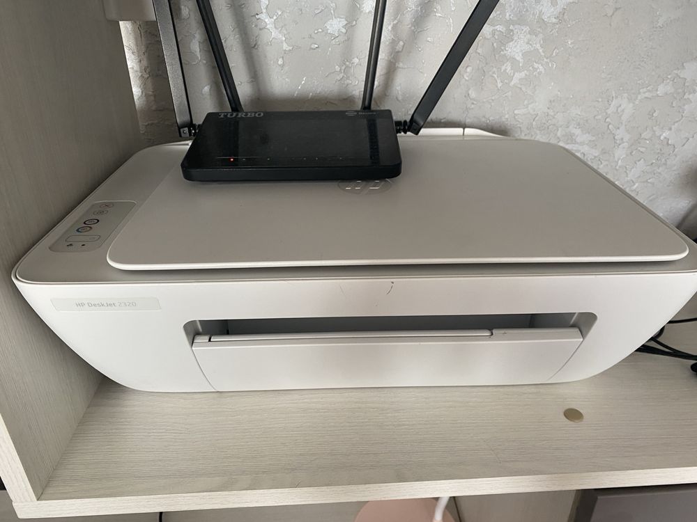 Продам принтер, цветная печать и чернобелая печать, со сканером.