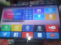 Продам телевизор LG 102 см smart