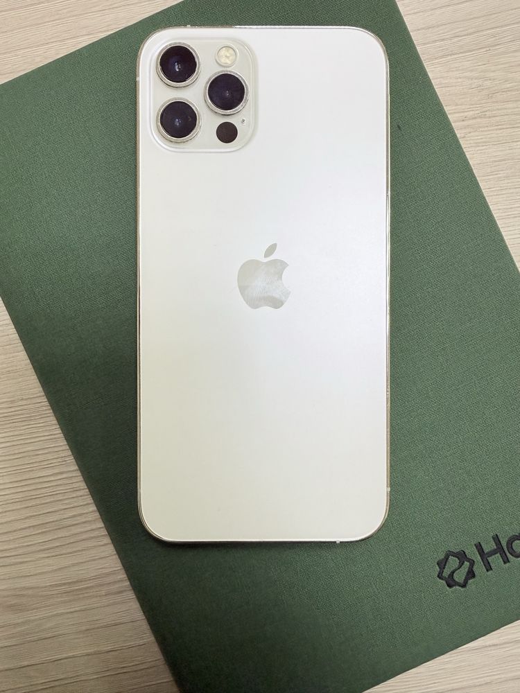 Продам Iphone 12 pro