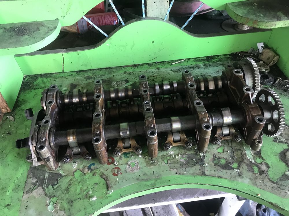 Продам распредвалы в сборе Honda 2.4
