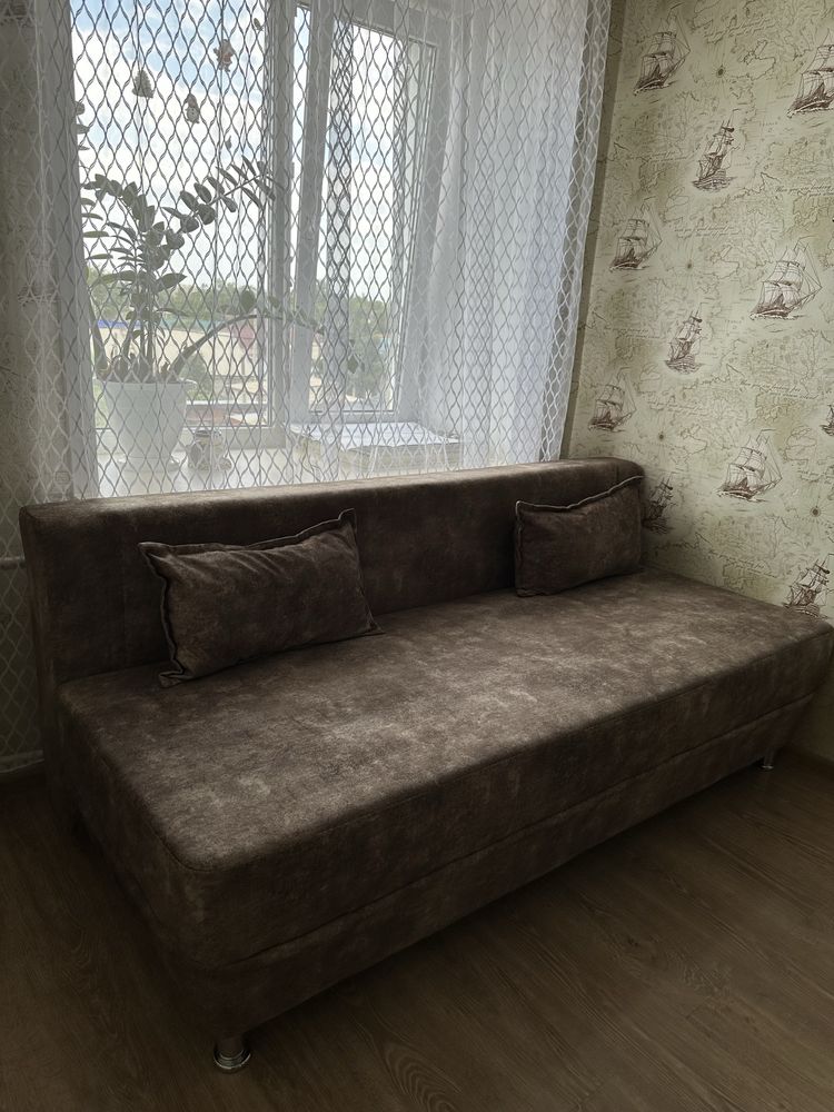 Продам диван раздвижной