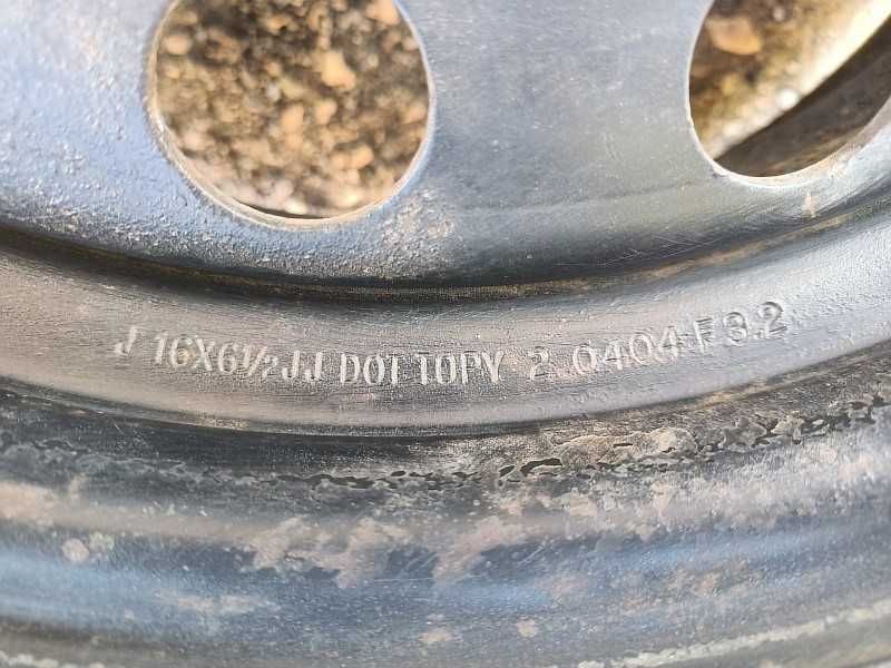 Продам оригинальные металлические диски на автомашину Hyndai.