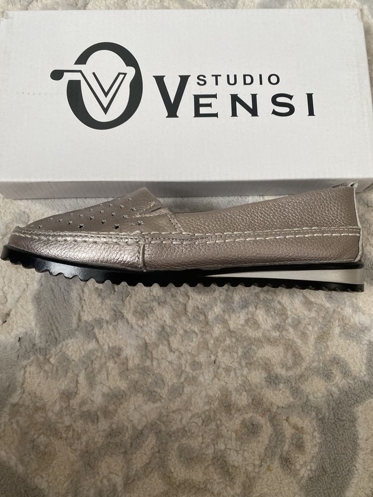 Продам макасы Vensi 36р . Кожа натуральная