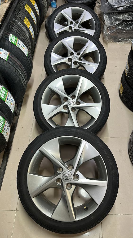 Камри оригинал  225 45 R18 Рассрочка есть