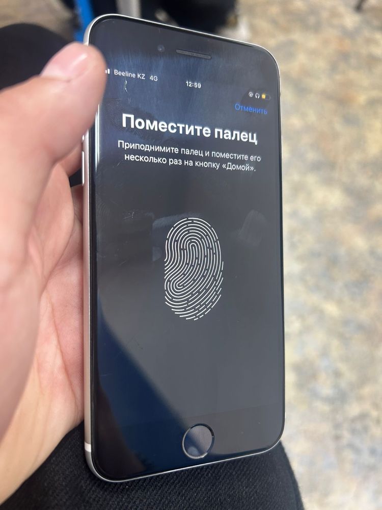 продам айфон Se либо обмен на 11