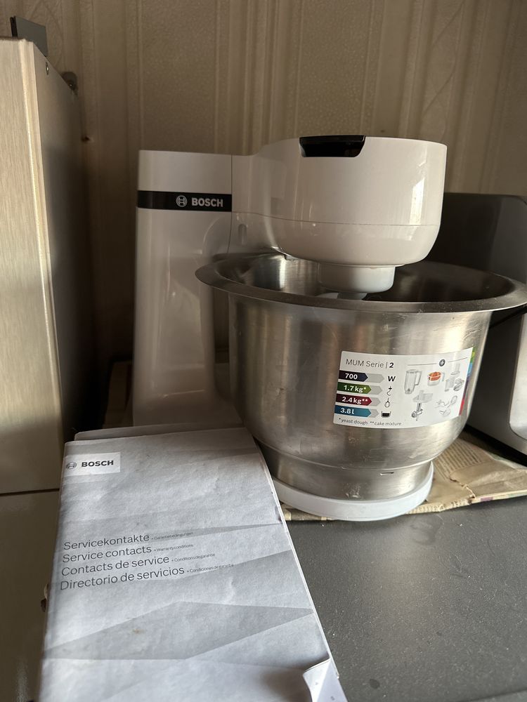 Кухонная машина  Bosch MUM Serie2