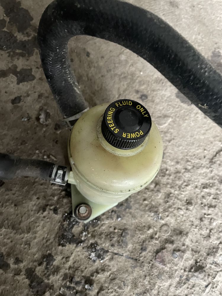 Бочок Гура Mazda Cronos