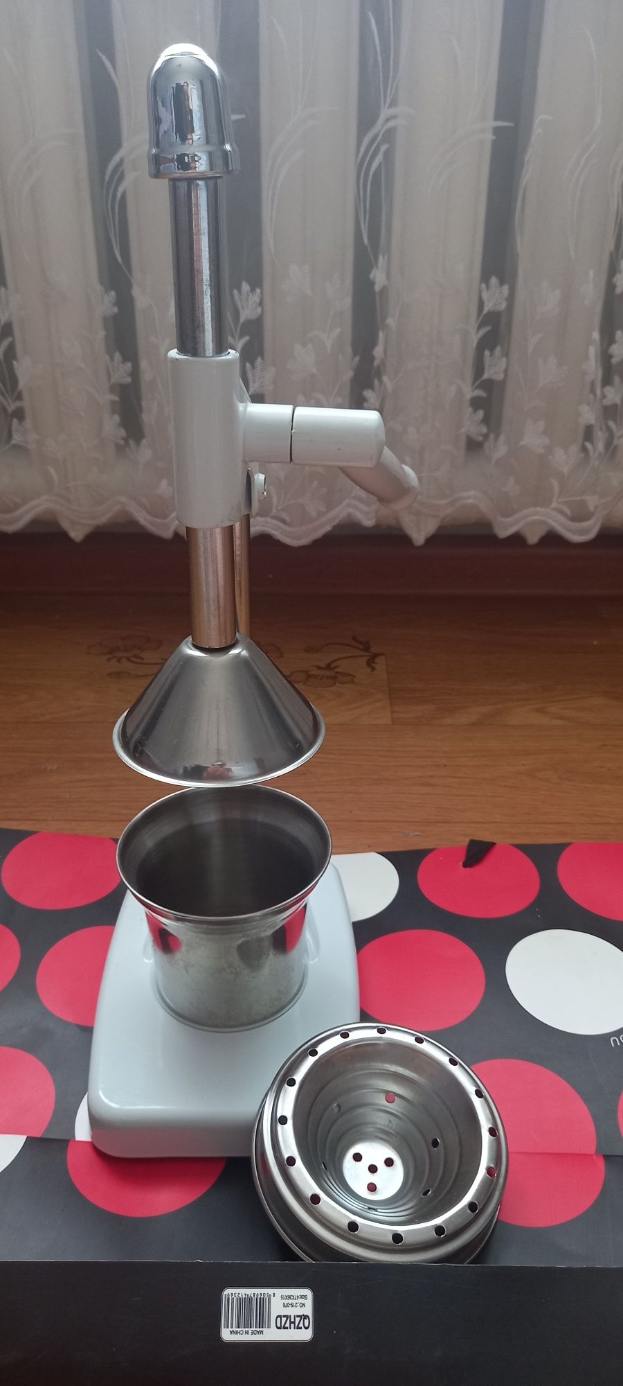 Ручная соковыжемалка