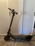 Продается б/у NineBot KickScooter F2 Pro