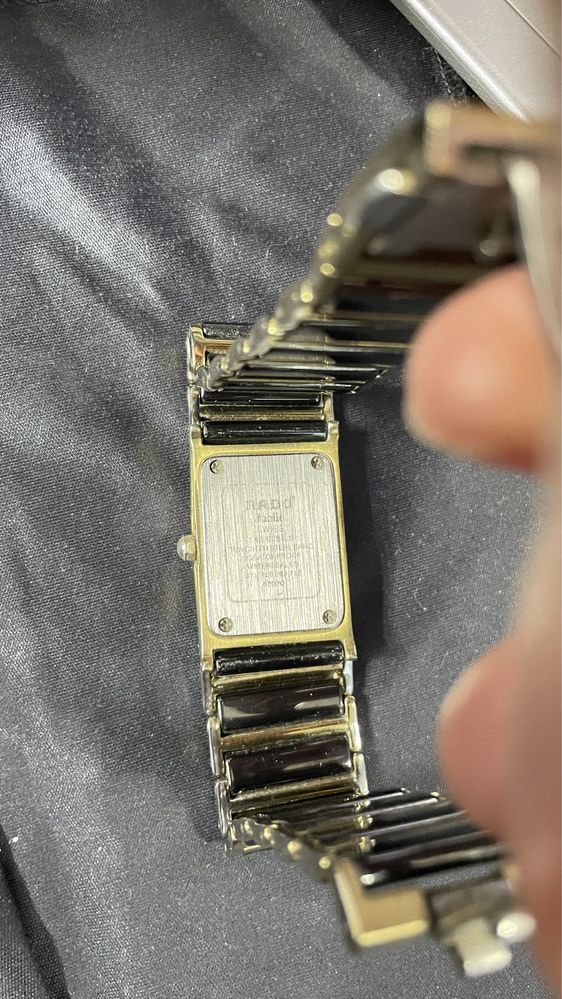 Часы женские Rado