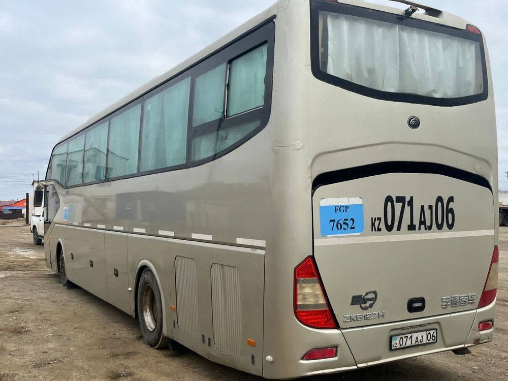 Продаётся турестический автобус срочно!!!