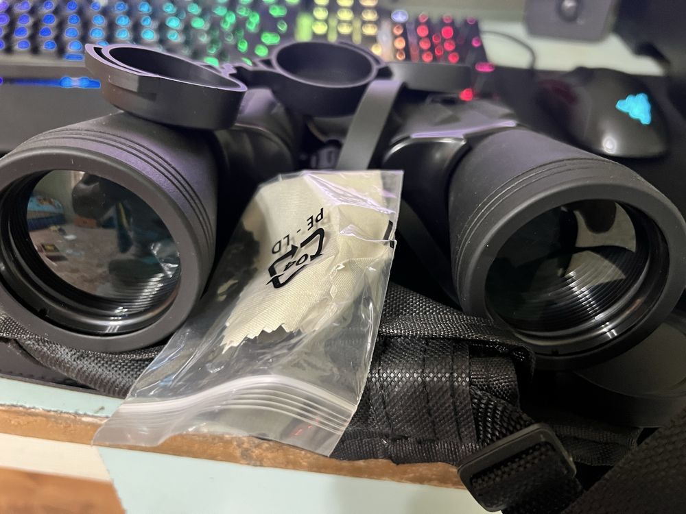 Биноколь “Canon”