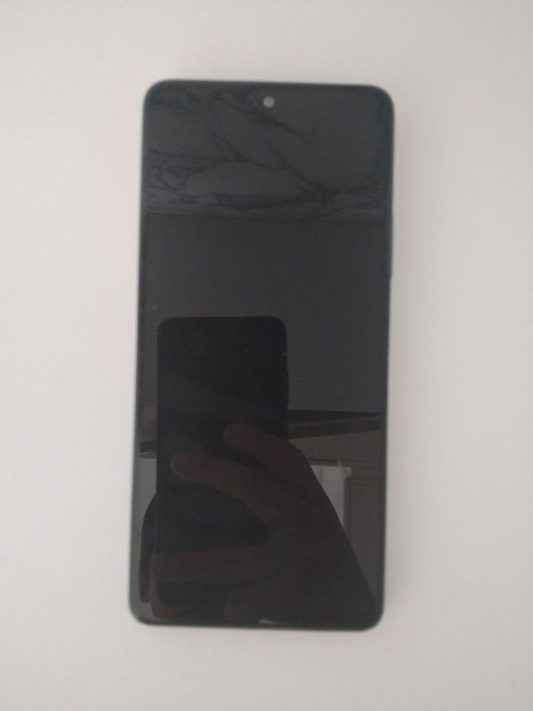 Продам Redmi note 10 pro на запчасти
