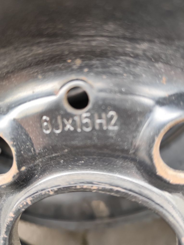 Продам авторезинау 185/65.R15.