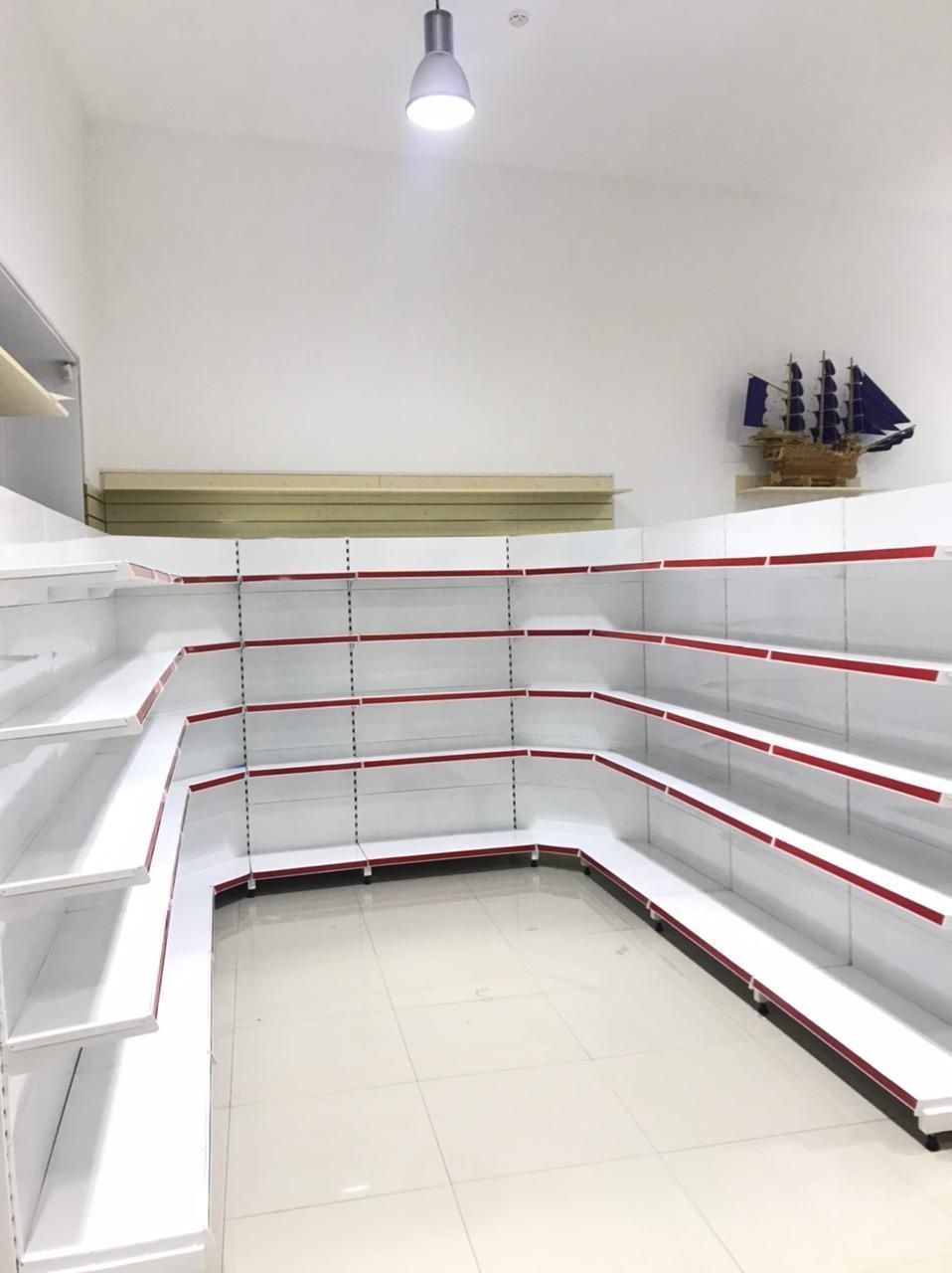 Торговое оборудование стеллажи широкии выбор высокое качество
