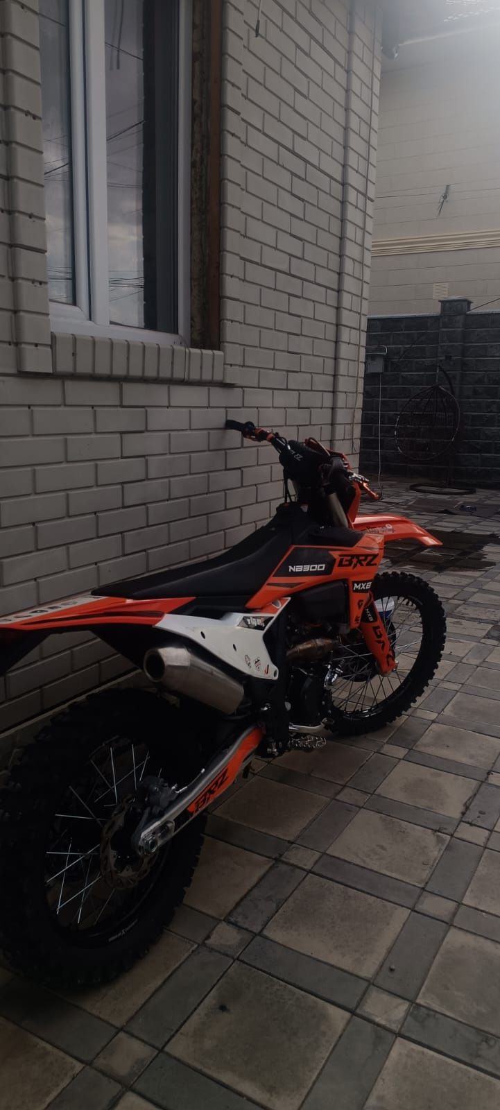 Продам эндуро Brz mx8