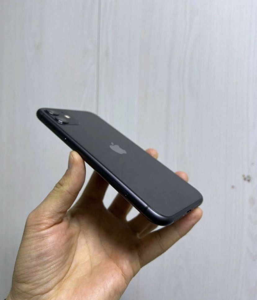 Iphone 11 в идеальном состояний