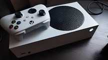Xbox series с двумя джойстиками