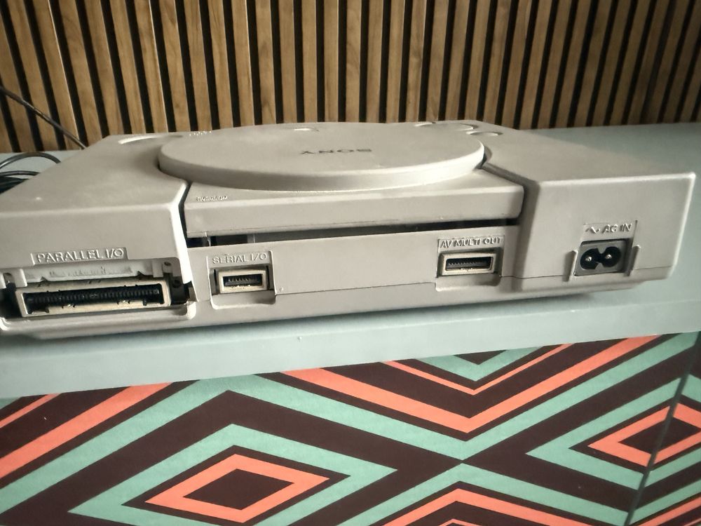 Sony PlayStation SCPH‑7002