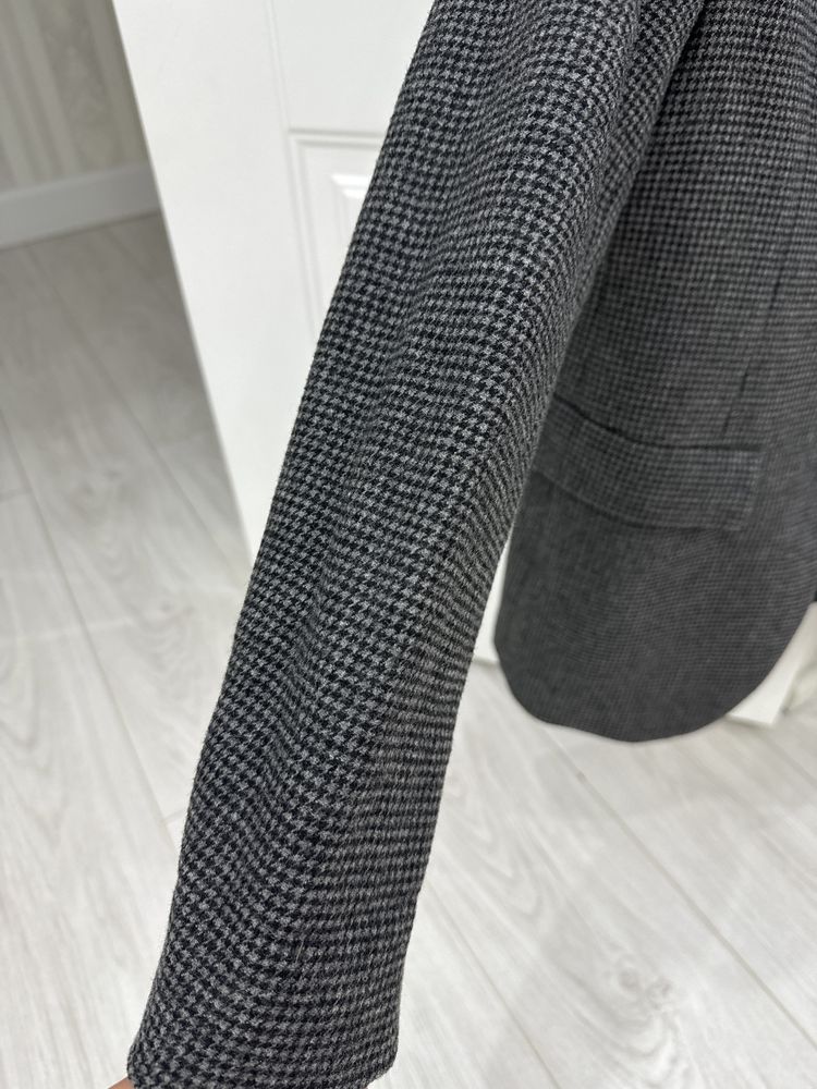 Пиджак женский от uniqlo