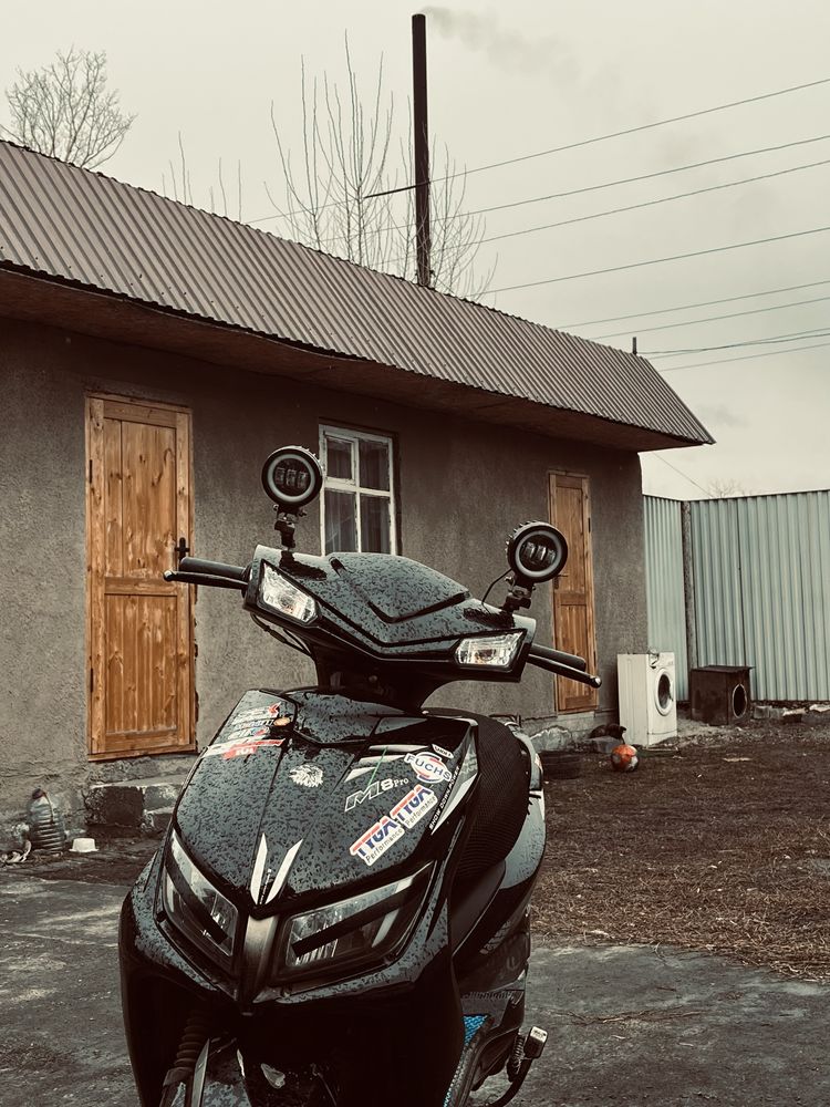 Продам мопед м8