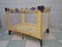 Продам манеж- кровать Graco Compact