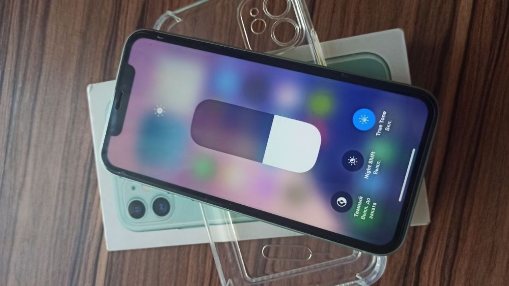 Iphone 11 (128 GB) в идеальном состояний. Срочно.