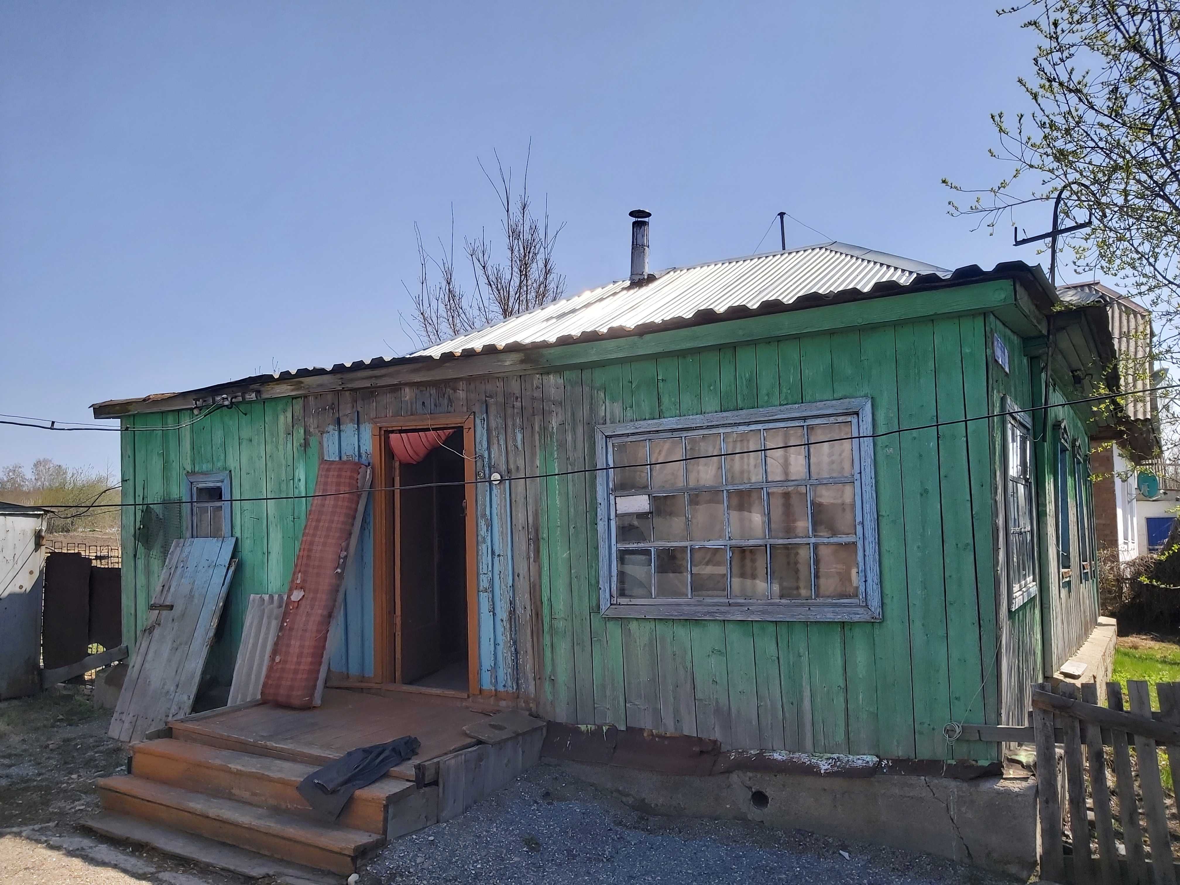 Продам дом в п. Белоусовка