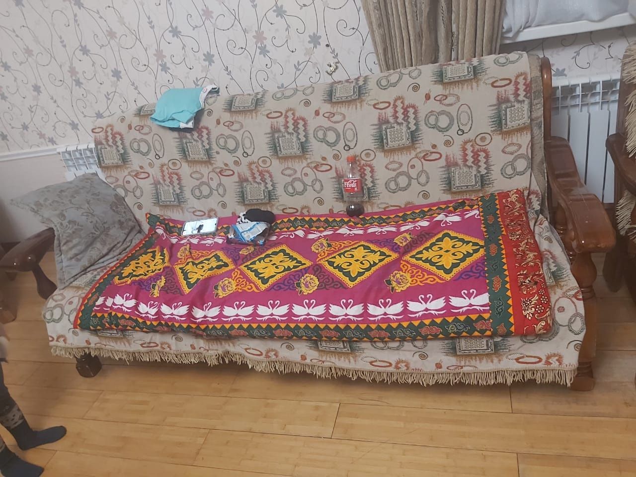 Диван четверка сатылады