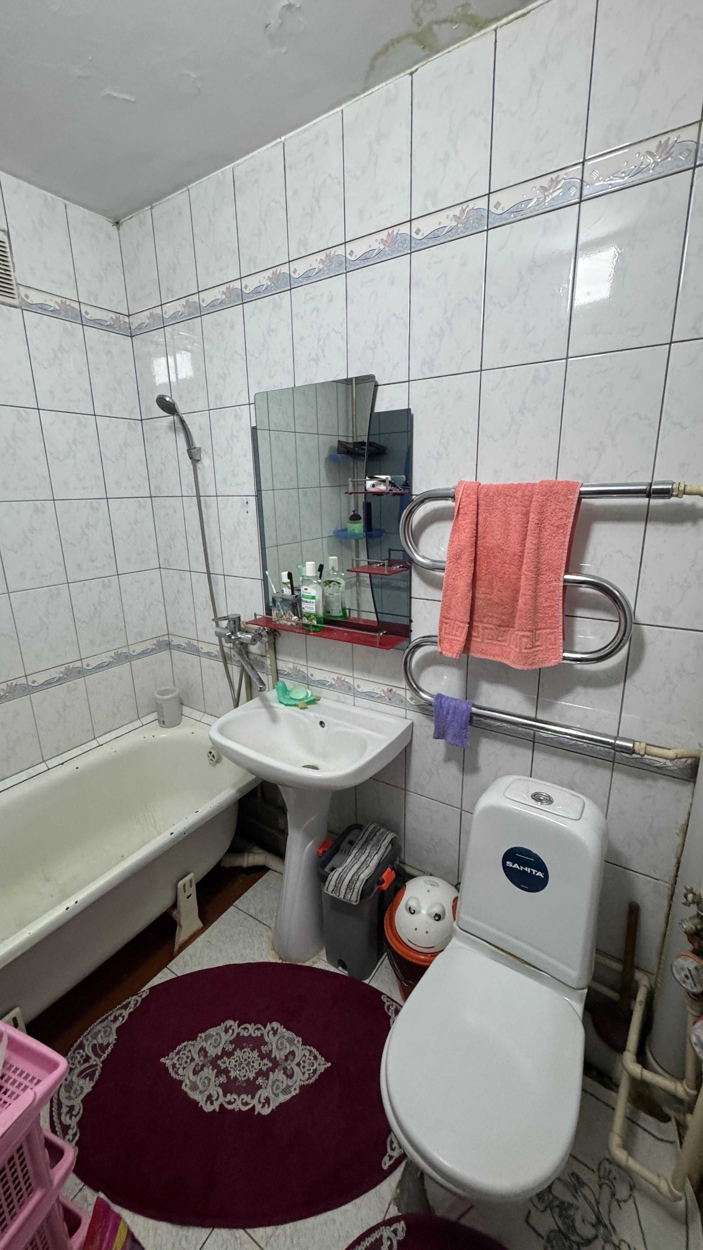 Продаю 3ком Жастар 23,Асылдос ИмпериЯ