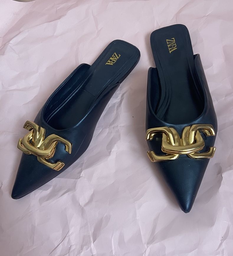 Две пары босоножки Saks Fifth и мюли, 38 рр
