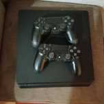 PlayStation 4 slim 1TB