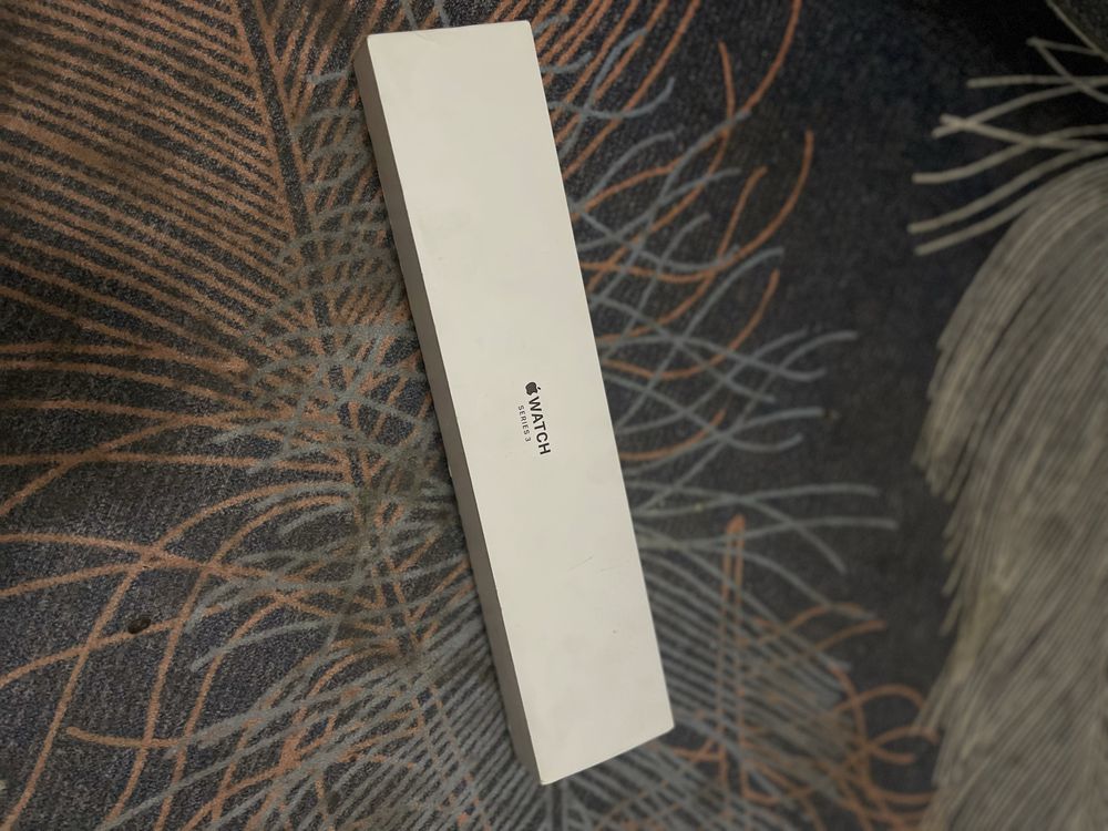 Продам Apple Watch 3 42 мм