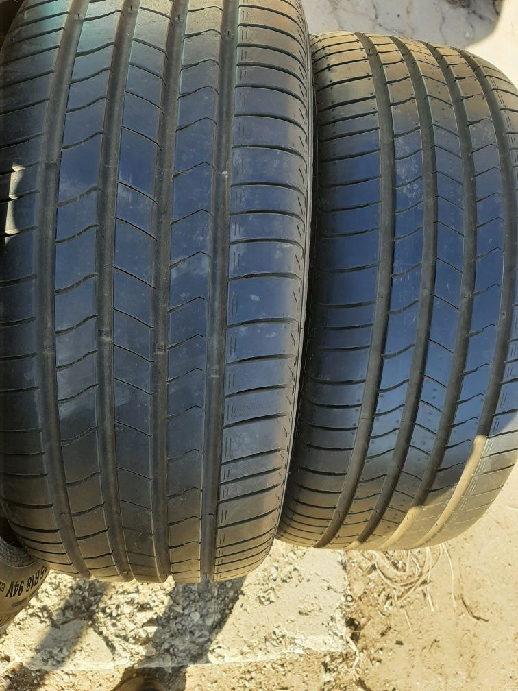 Продам шины 235/45/18 кумхо экстра HS51