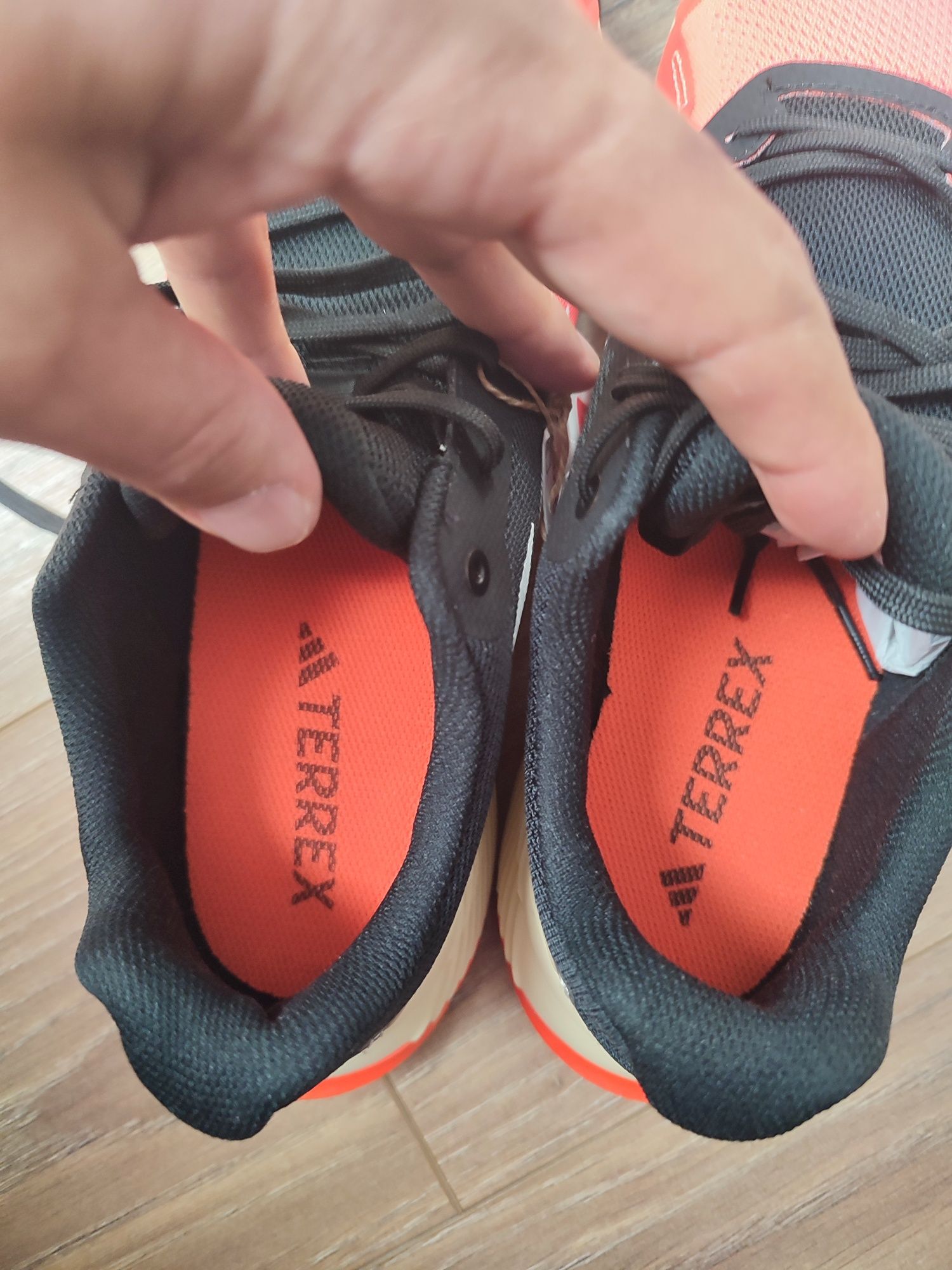 Кроссовки Adidas Terrex