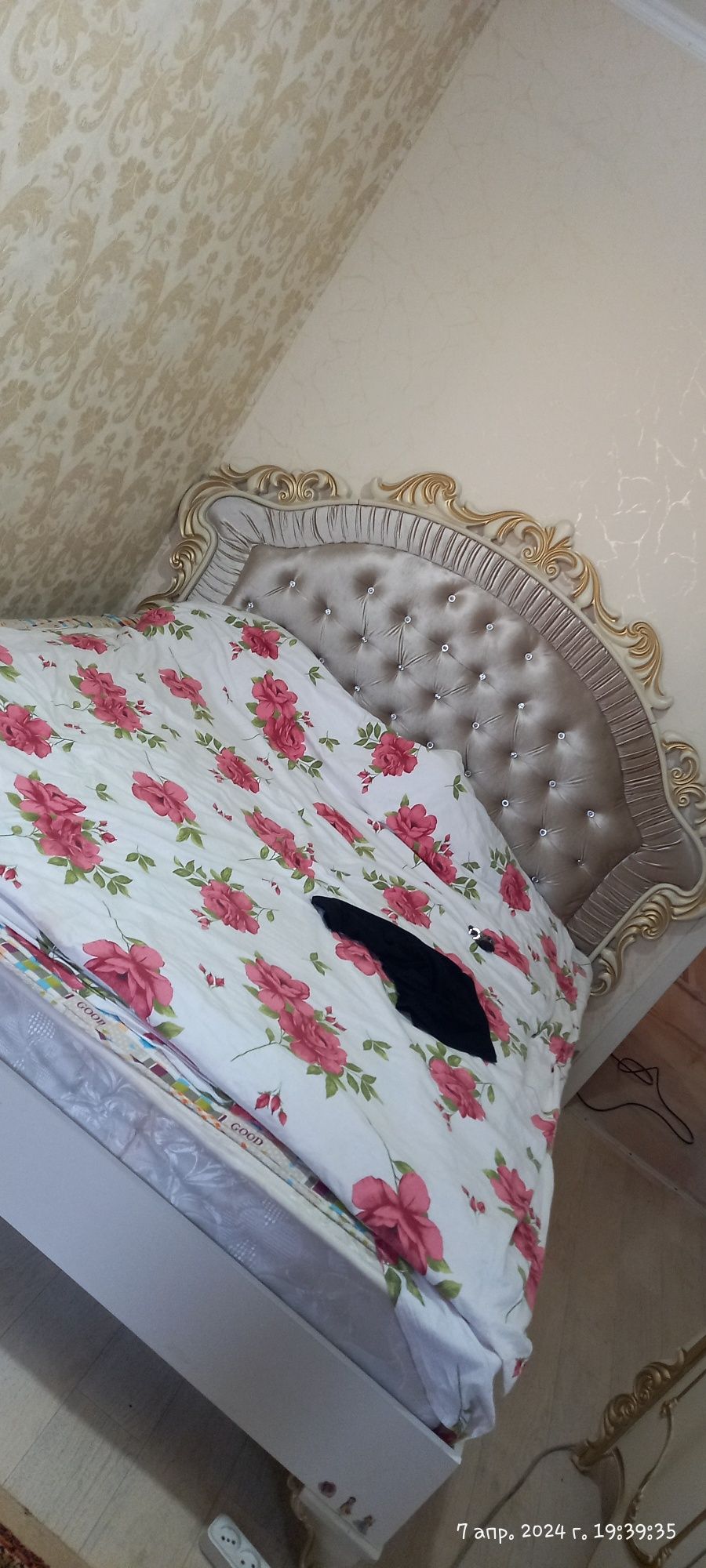 Гарнитур спальный