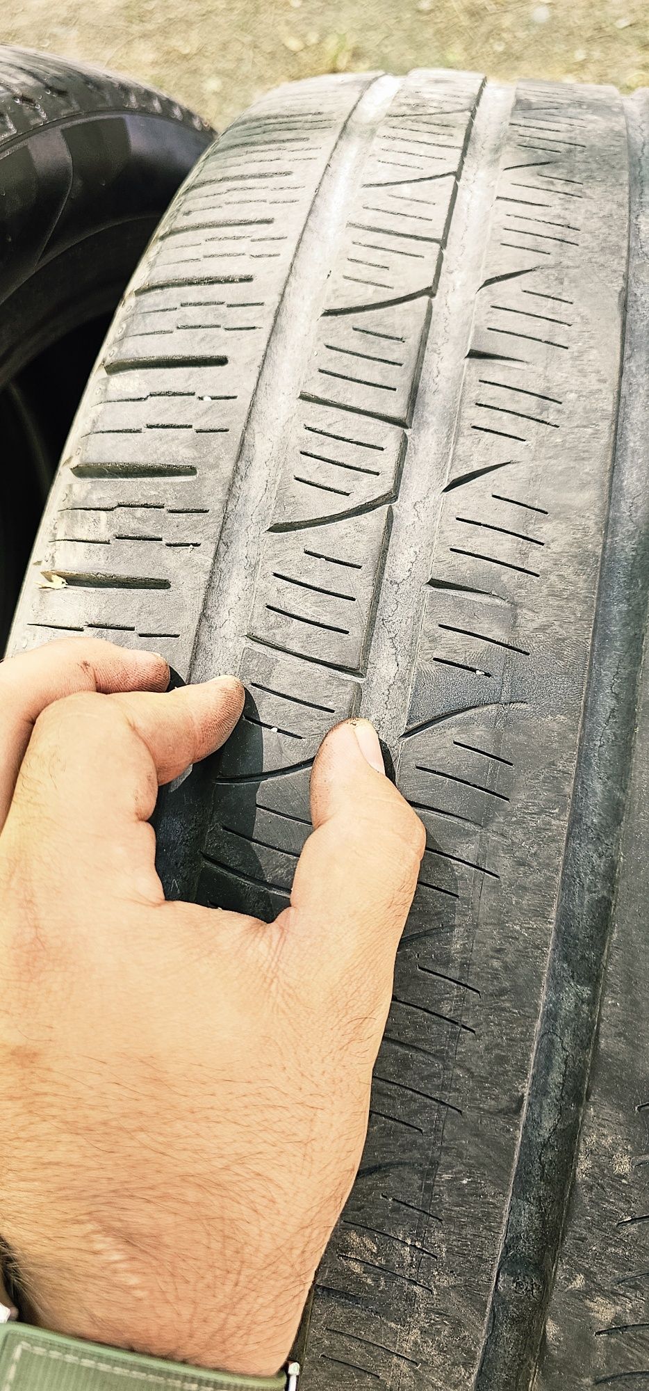 Шины 285/45/22 Pirelli
