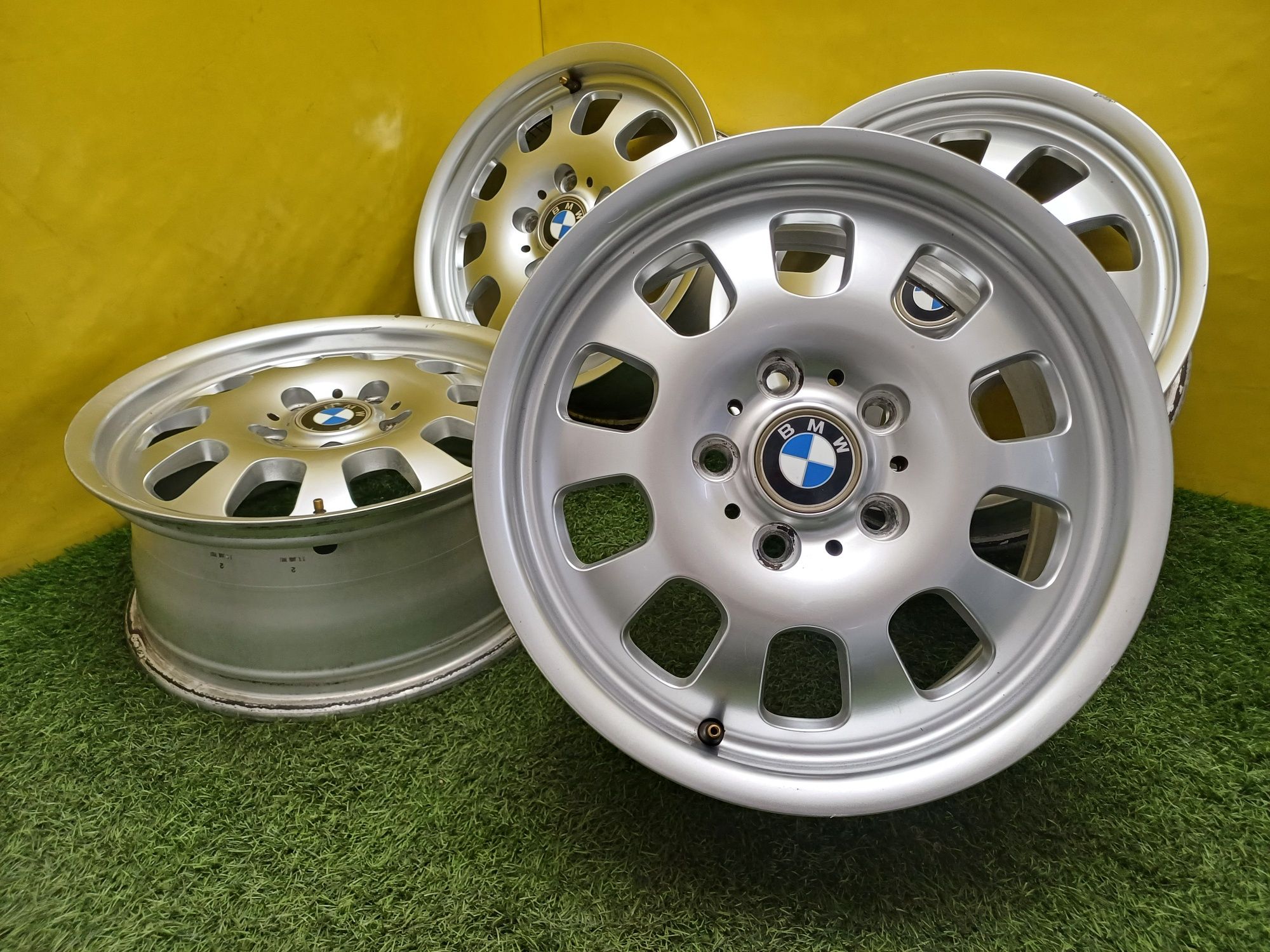 Диски R16 5×120 на BMW.