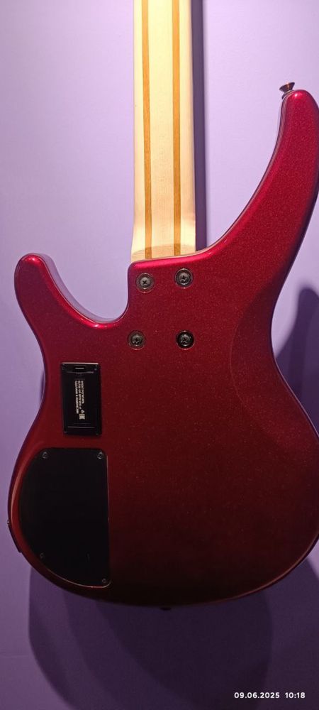 Yamaha TRBX304 бас гитара ТОРГА НЕТ , обмена нет