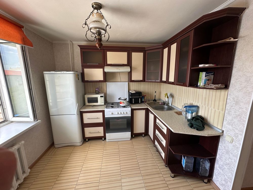 Продам квартиру на 101 стрелкой дом 6
