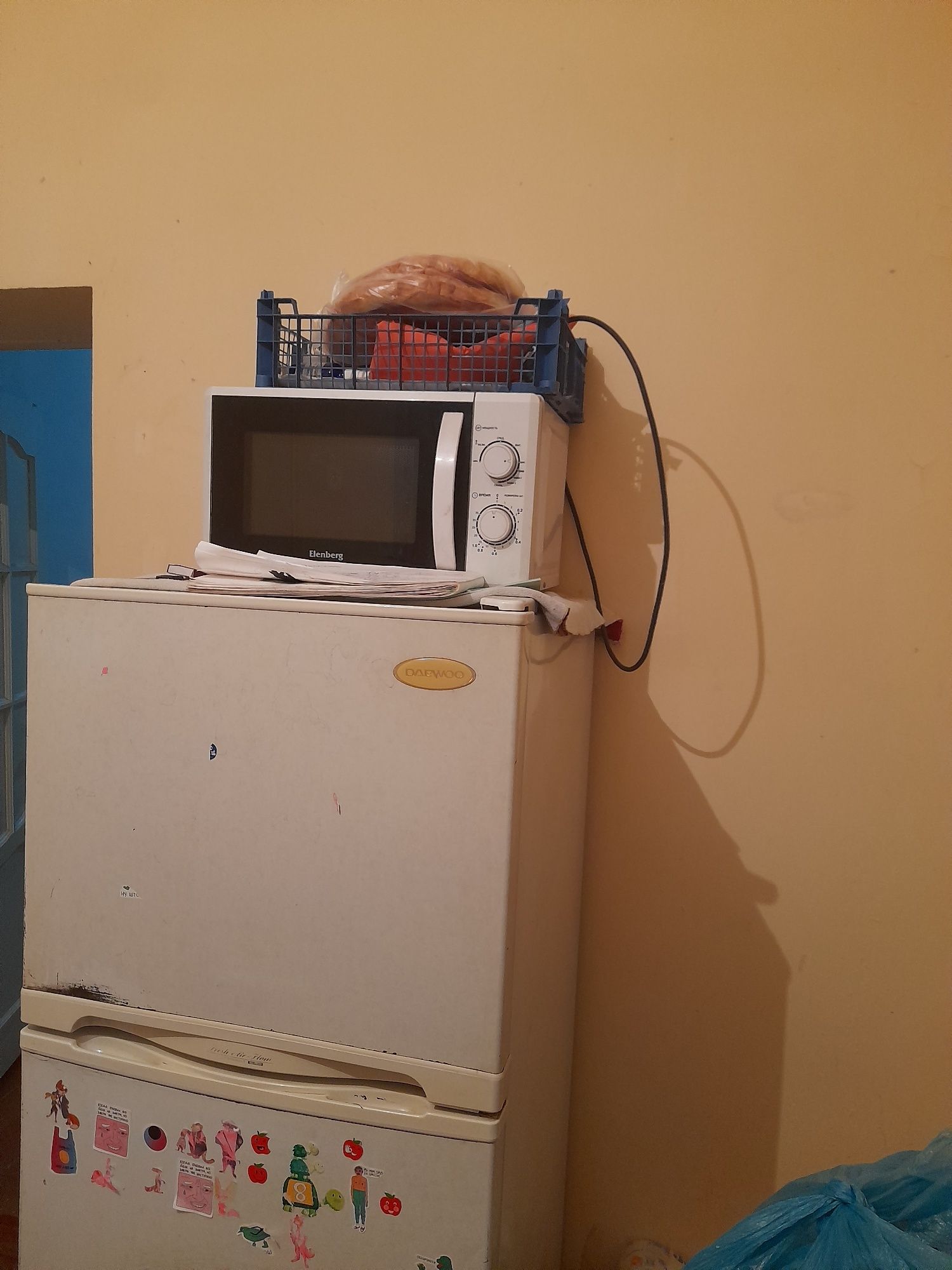 Стиральная машина автомат  холодильник  микравалновка