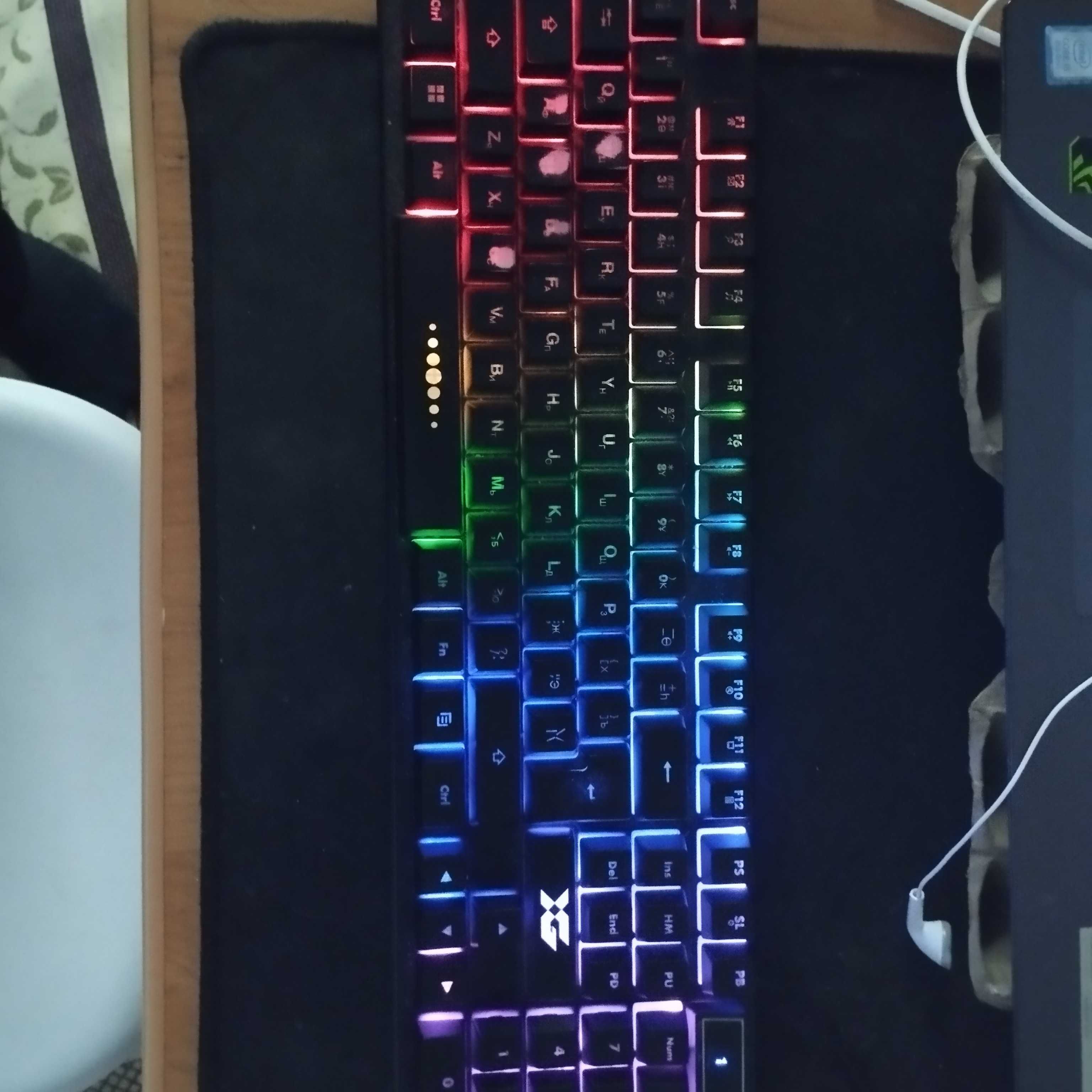 Игровой ноутбук Lenovo 81FK I5-8300h, Nvidia geforce GTX 1050