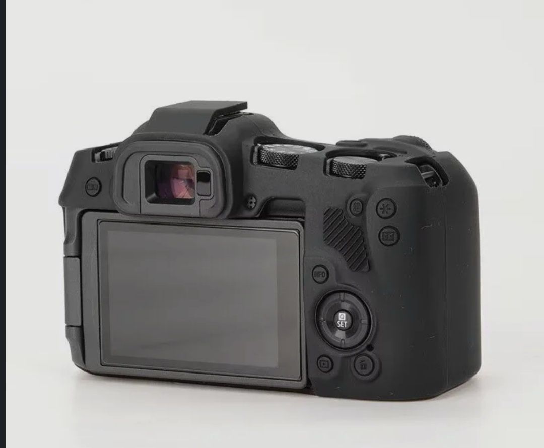 Защитный силиконовый чехол для фотоаппарата Canon EOS R8