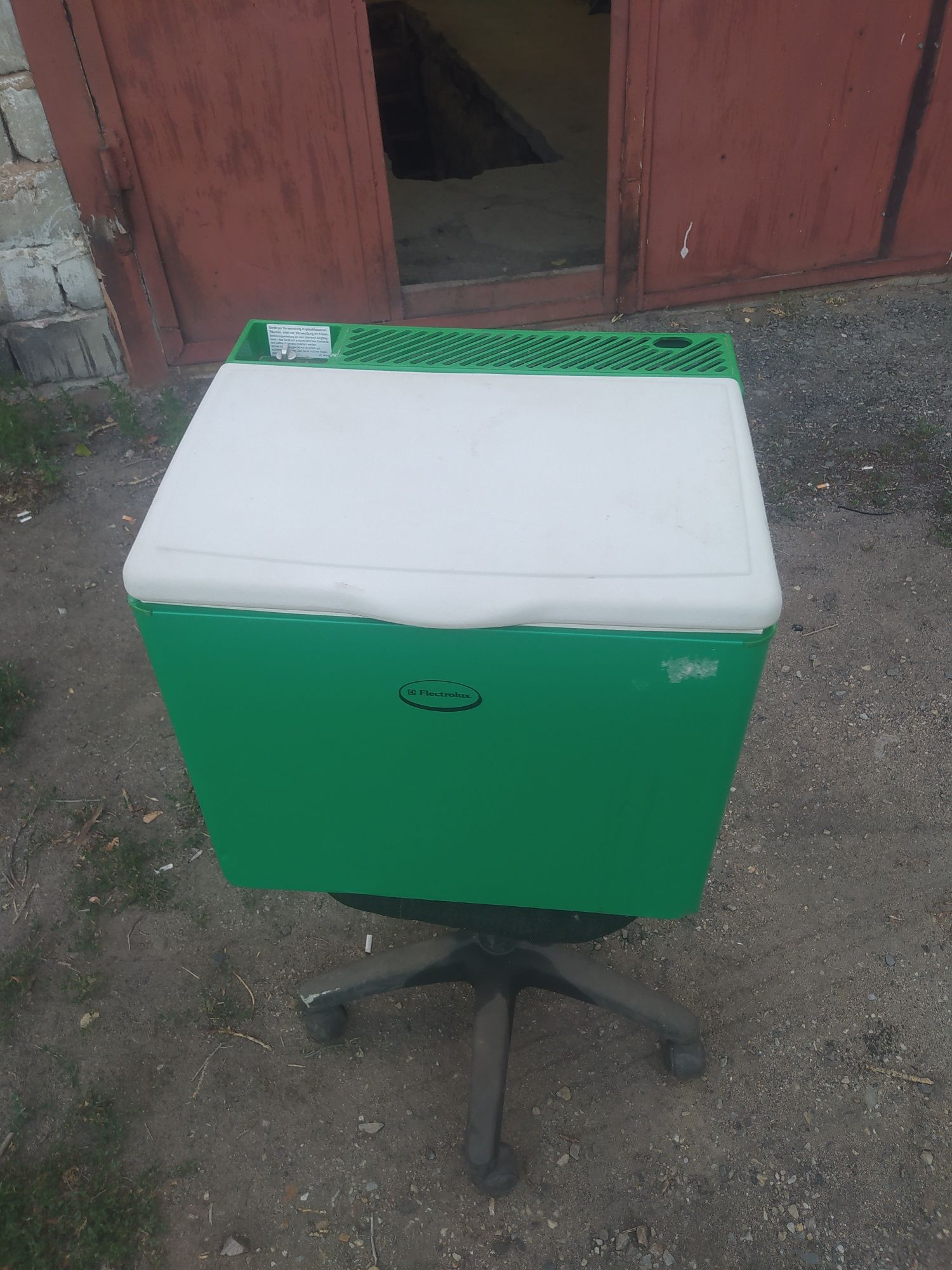 Автохолодильник газовый Electrolux