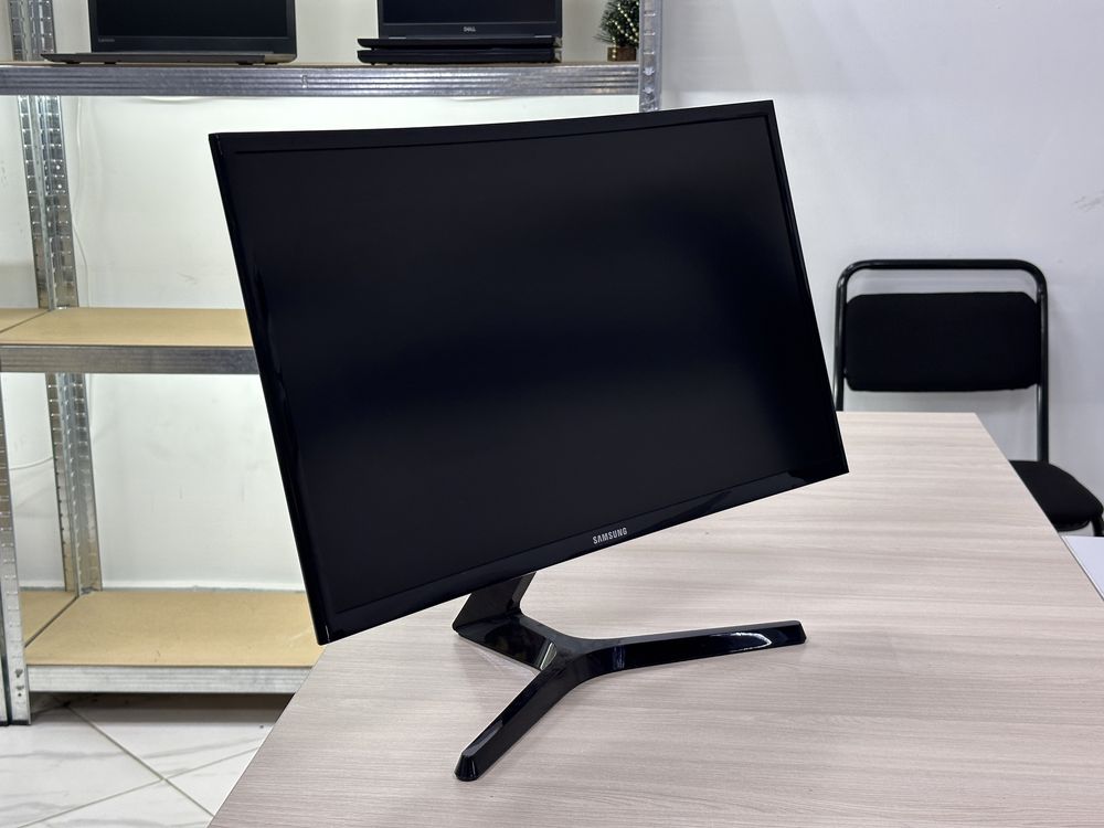 Монитор Samsung 24” / изогнутый / FullHD /