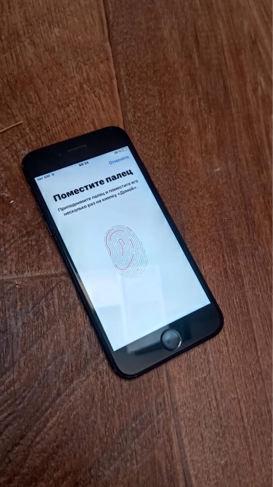 Продам iPhone 7 идеал