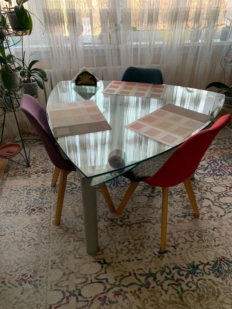 Стол стеклянный, раскладной