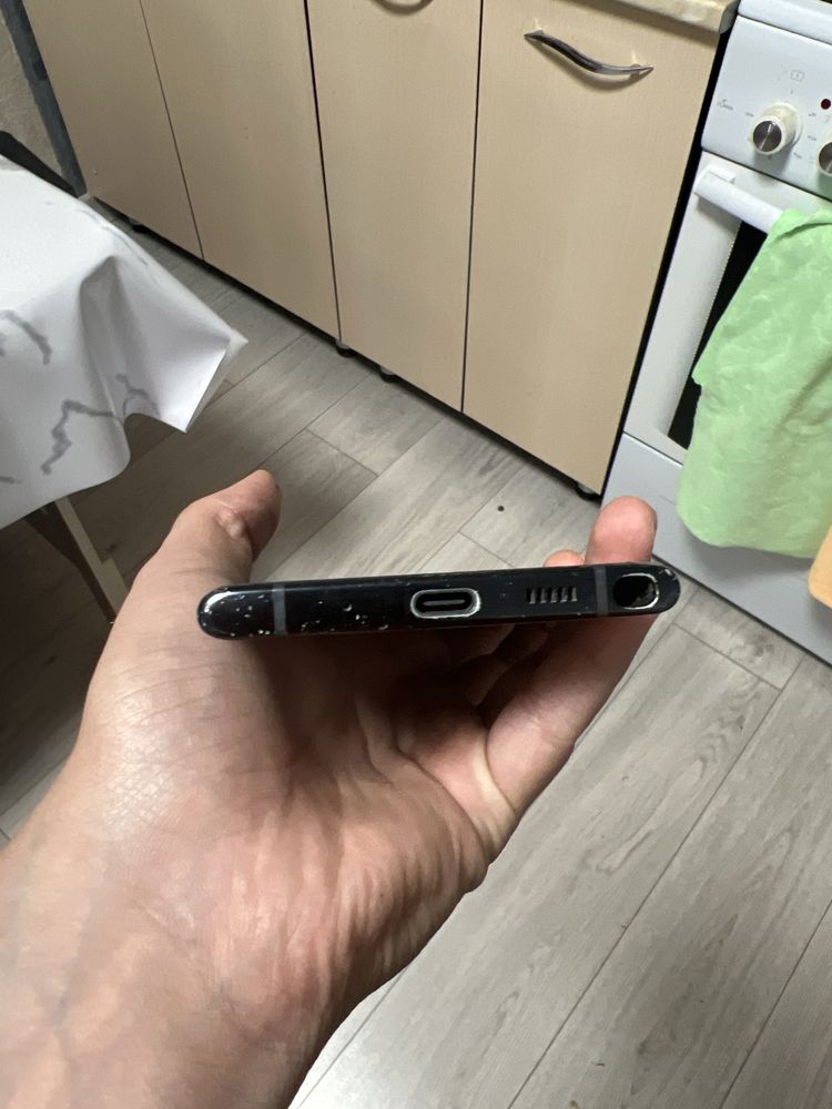 продаю note10 самсумг