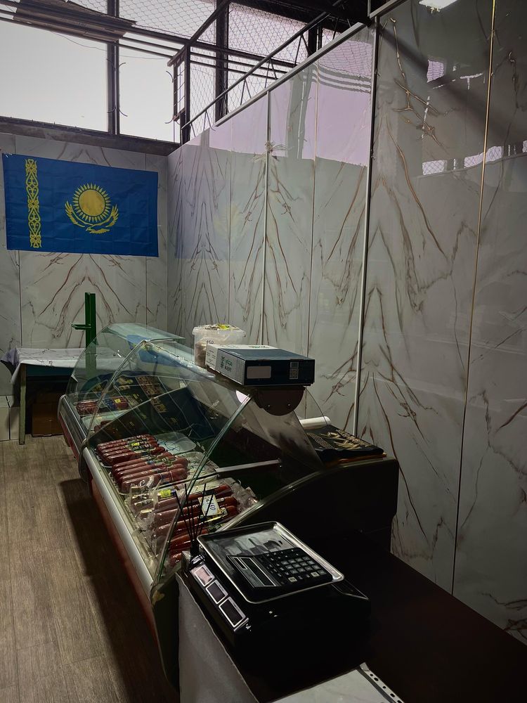 Продам бутик на рынке Алтын Алма
