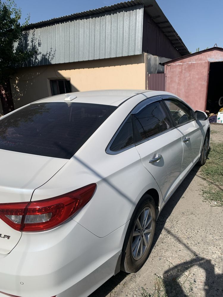 Авто на продажу
